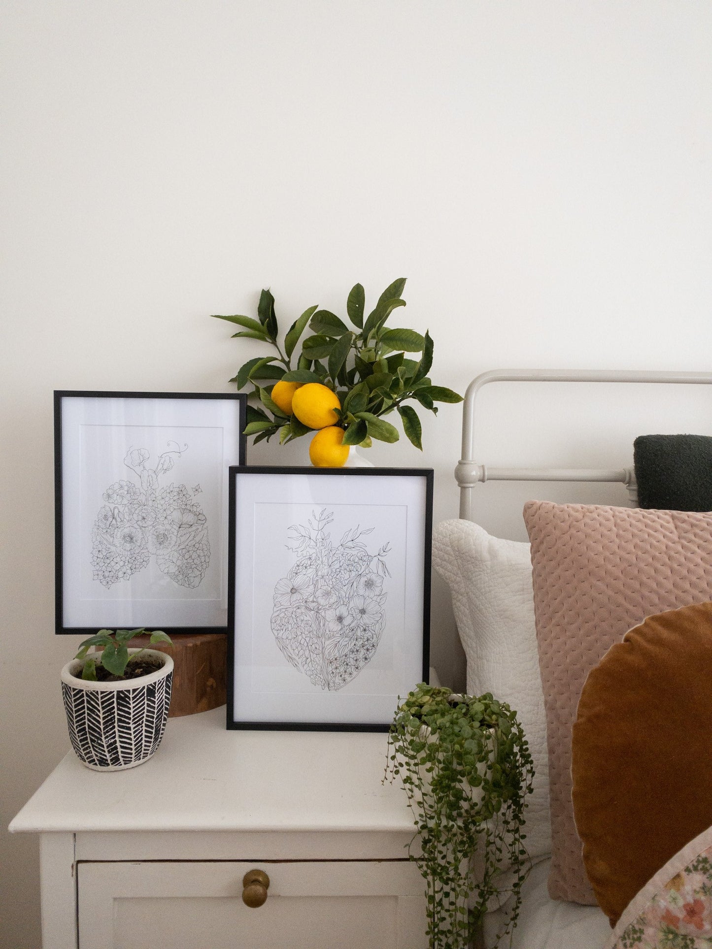 Floral Outline Lungs Print