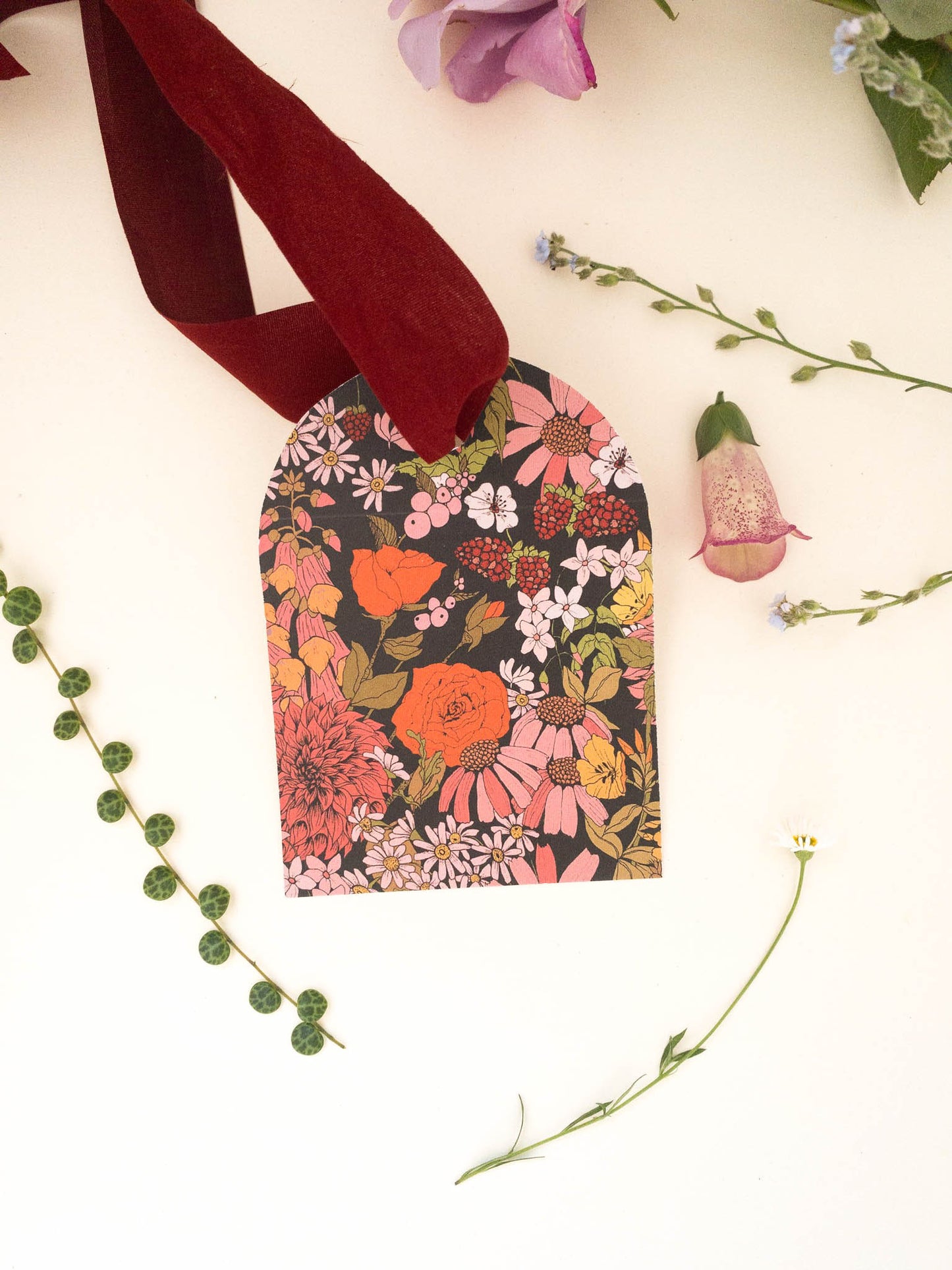 Down the Garden Path Gift Tags