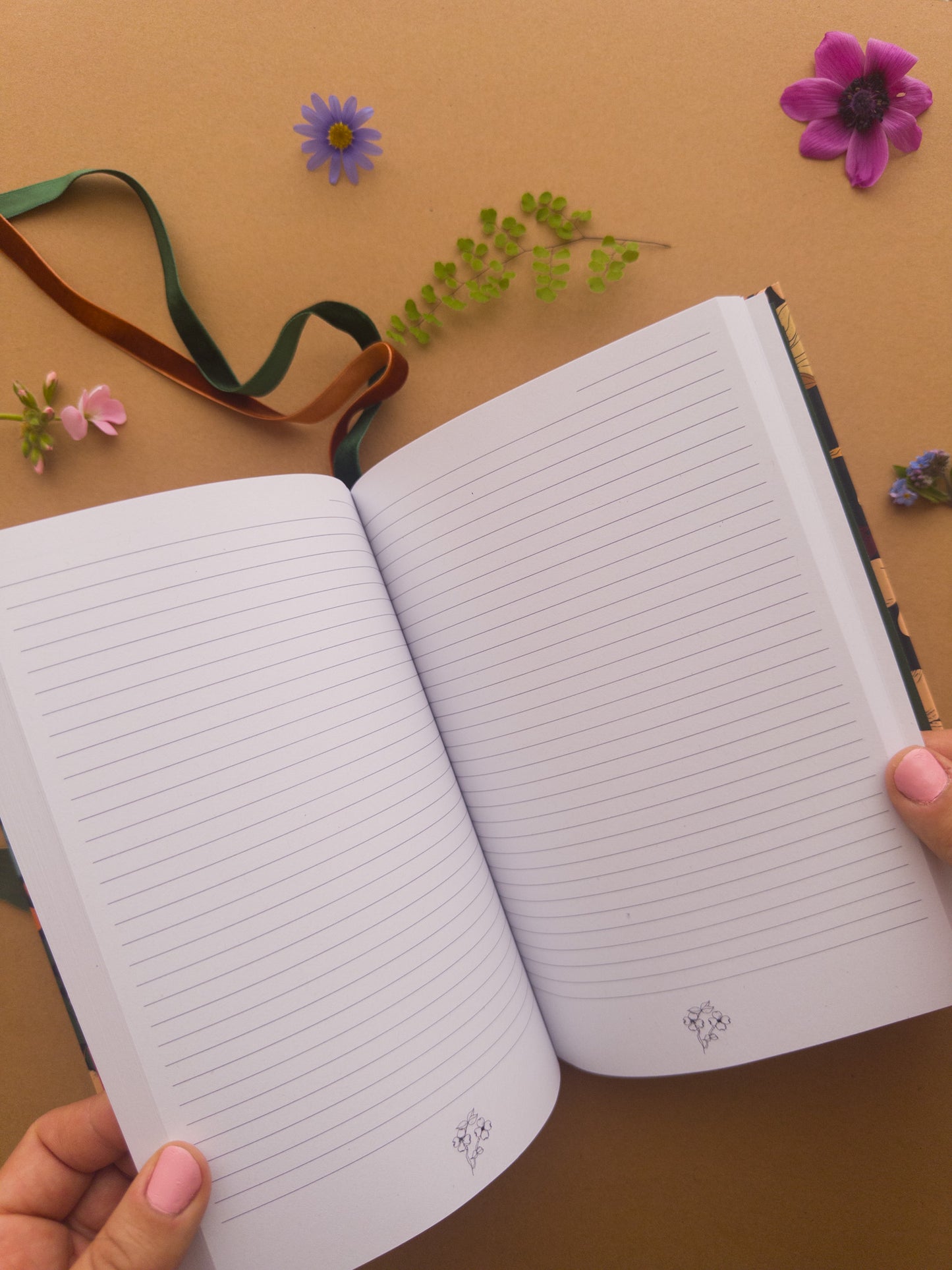 'Winter Manolia' A5 Journal