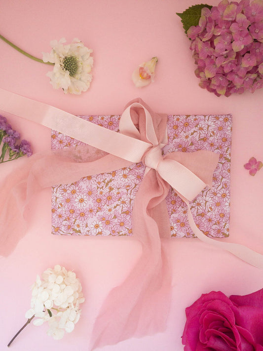 Pretty Chamomile Wrapping Paper