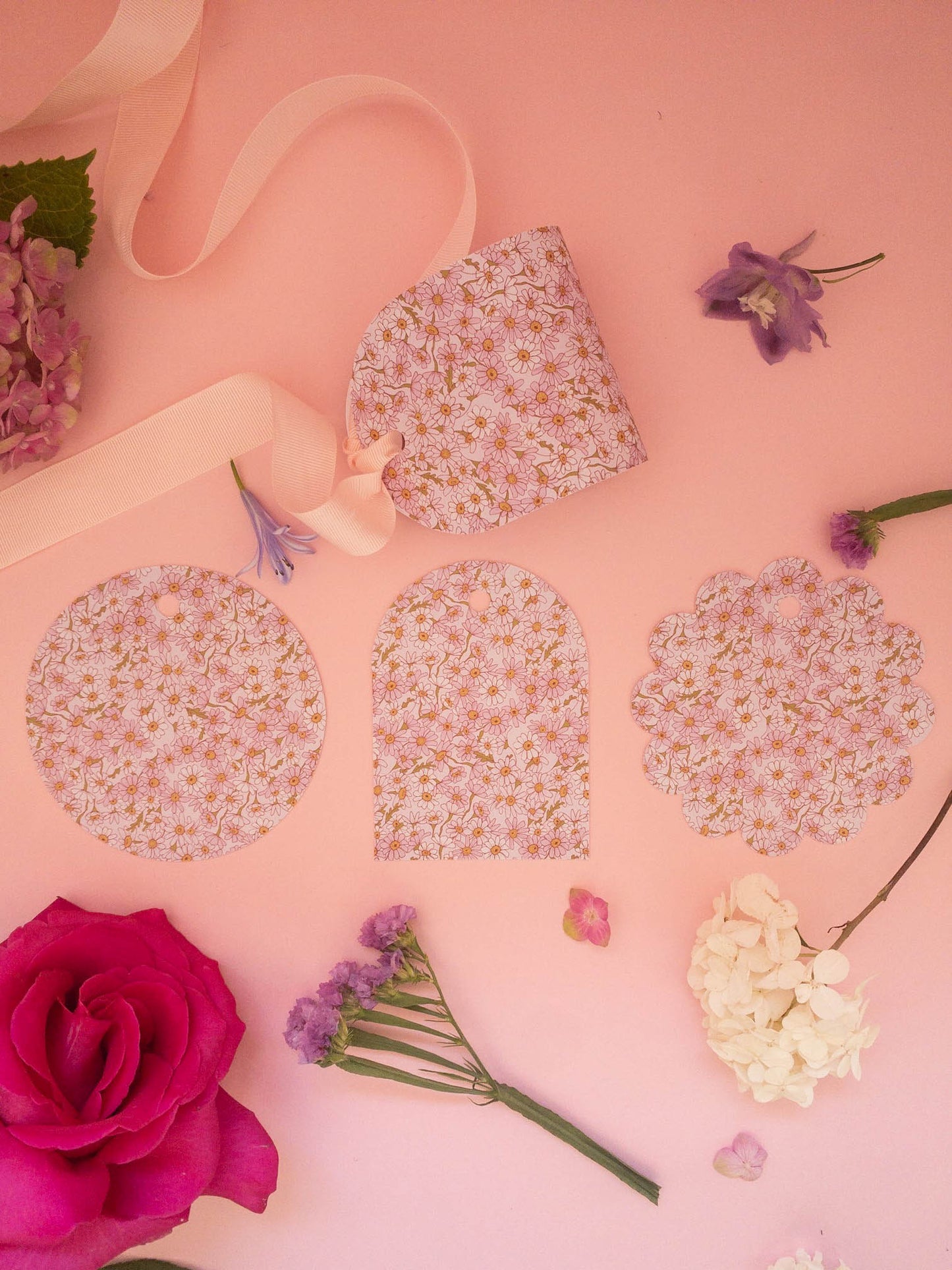 Pretty Chamomile Gift Tags